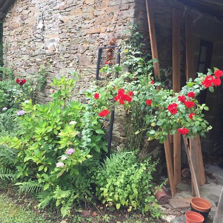 Bed and Breakfast No 6 Dournazac Esterno foto